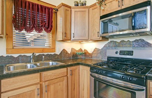 Estes Park Condo | Mount Enentah 37 - 2 Br Condo - Lake and Mountain Views