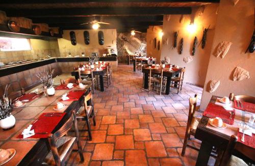 Omaruru Cabin | Mount Etjo Safari Lodge