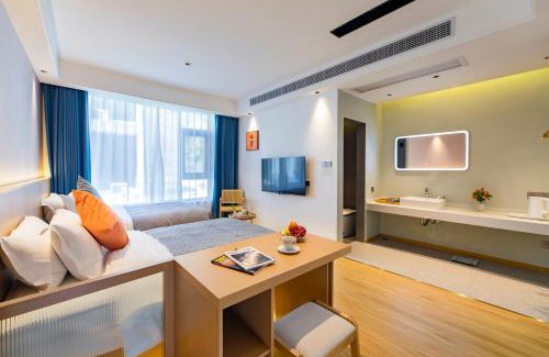 Tangkou Town Hotel | Mount Huangshan Yunqu Kinship B&B - Huangshan Mountain Scenic Area Tangkou South Gate Interchange Center