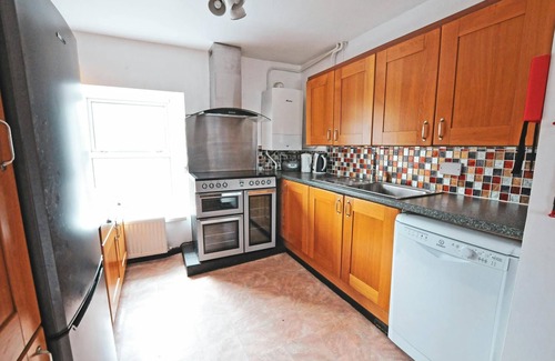 Newport Cottage | Mount Pleasant, Newport