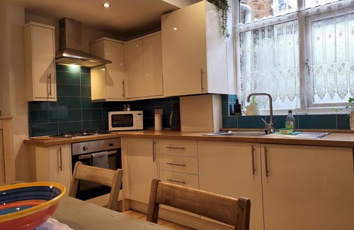 York House | Mount Terrace, YORK - Three Bedroom House, Sleeps 6