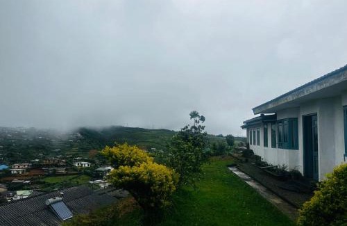 Nuwara Eliya Ski Chalet | Mount View Cottage