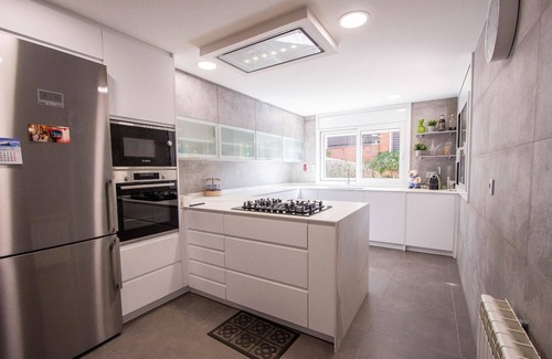 Torrelles de Llobregat Villa | Mountain escape w/amazing views just 25km to BCN!