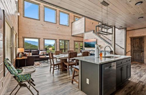 Sevierville House | Mountain Bliss by Avada Properties