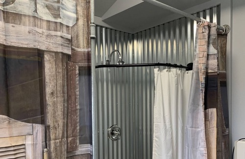 Roundup Cabin | MOUNTAIN CABIN 1