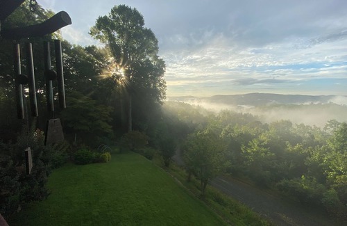 Brevard Apartment | Mountain Cabin in Brevard, Private Apartment, Incredible Views, Close to town.