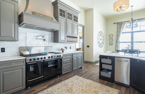 Grand Elk Ranch Ski Chalet | Mountain Chalet on Golf Course