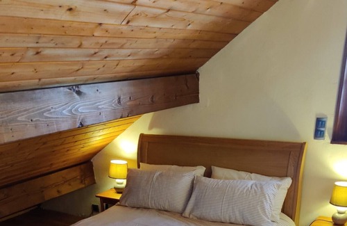 Abondance Ski Chalet | Mountain Chalet, sleeps 8-10, four star accommodation