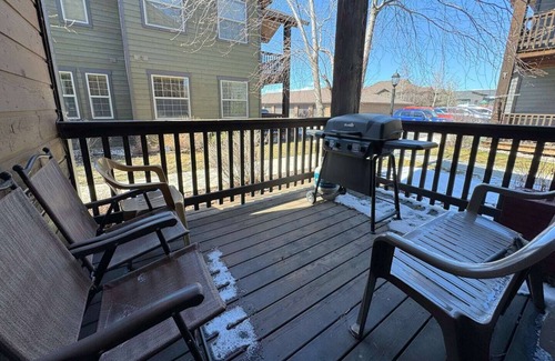 Driggs Condo | Mountain Chic Condo Near Grand Targhee and Driggs