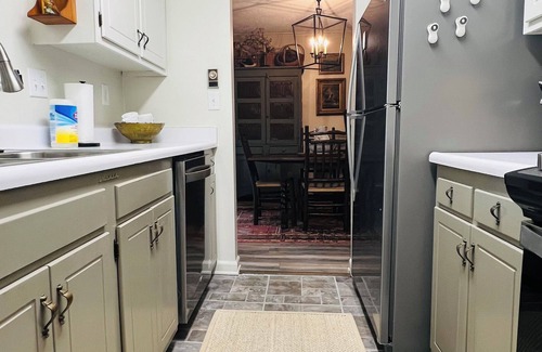 Sapphire Condo | Mountain Condo Steps Away From Fairfield Lake, Minutes from the Amenities