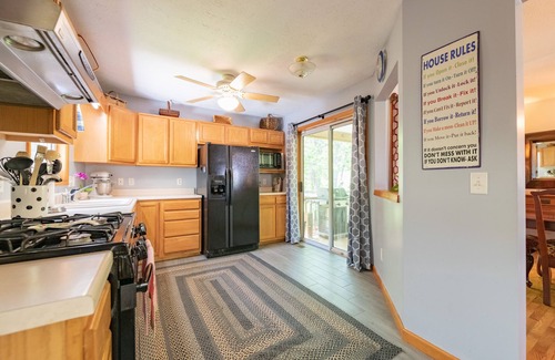 Waynesville House | Mountain Creek Luxury Home W/Hot Tub, WiFi, & HBO