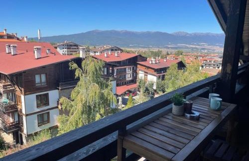 Shiligarnika Apartment | Mountain Escape 2BR in Green Life Bansko