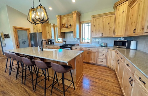 Driggs House | Mountain Family Retreat w/Teton Views + Hot Tub