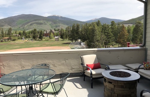 Dillon Condo | Mountain Getaway - enjoy beautiful Lake Dillon