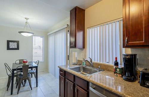 South Scottsdale Condo | Mountain & Golf Course VIEWS Villa - Ground Floor & Remodeled. Top Rated Views!