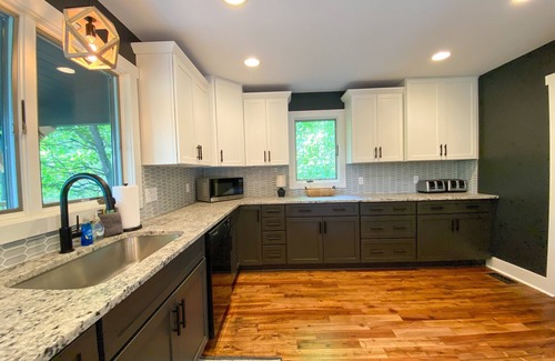 Fairview House | Mountain Haven | A Luxurious Asheville Timber Frame Cabin | Pet-Friendly with Hot Tub & Game Room