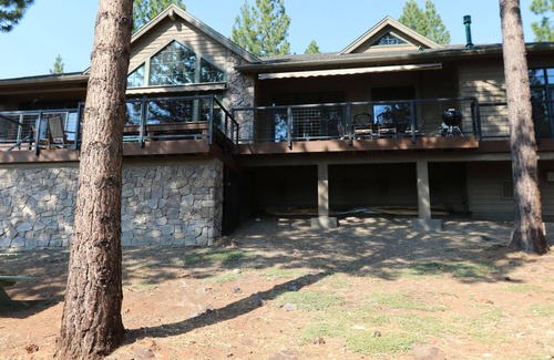 Gold Mountain House | Mountain Heaven