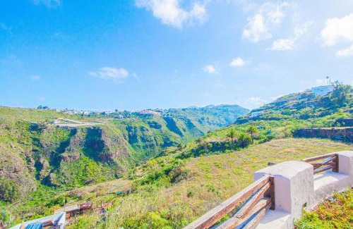 Moya Villa | Mountain Hideaway House in Moya
