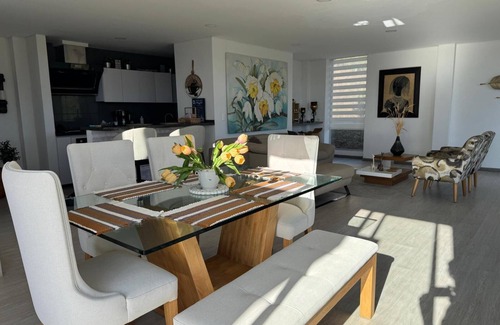 Guatape House | Mountain Home Close to Guatape Pueblo W/Jacuzzi