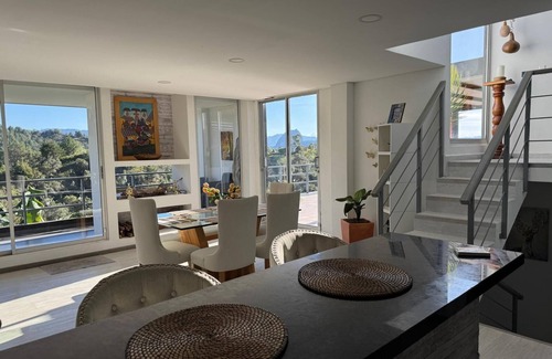 Guatape House | Mountain Home Close to Guatape Pueblo W/Jacuzzi