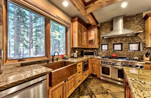 Montgomery Estates Cabin | Mountain Home, Hot Tub, Game Room, Arcade Games and Foosball, Near Heavenly, Walk-to-Trails