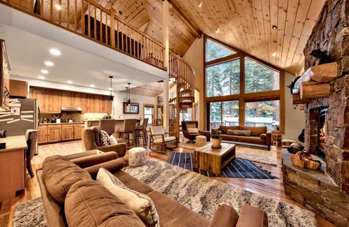 Pioneer Trail Cabin | Mountain Home, Game Room, 3 Living Areas, Near Heavenly, 8 Guests+Kids 5 and Older