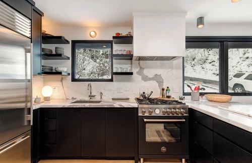Downtown Park City Cabin | Mountain home walking distance to Old Town, PCMR