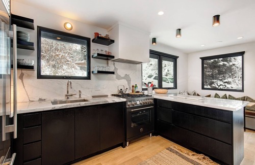 Downtown Park City Cabin | Mountain home walking distance to Old Town, PCMR