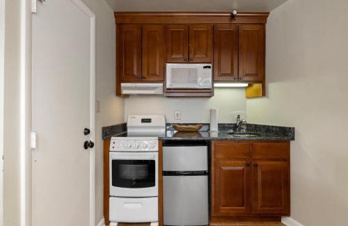 Wintergreen House | Mountain Inn Lodge 77 with Wintergreen Advantage