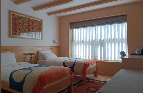 Gandaki Zone Hotel | Mountain Lodges of Nepal Chame