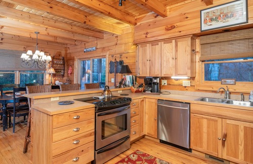Waynesville Cabin | Mountain Majesty: Luxury Log Cabin Retreat with Spectacular Views and a Hot Tub