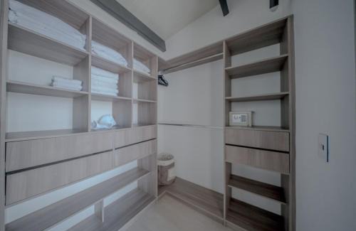 Envigado House | Mountain Mansion Pool, Jacuzzi Epic Medellin View