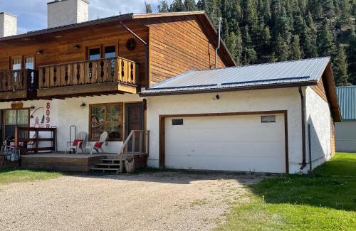 Red River House | Mountain Memories, Walk To Ski Area, Town, Fishing