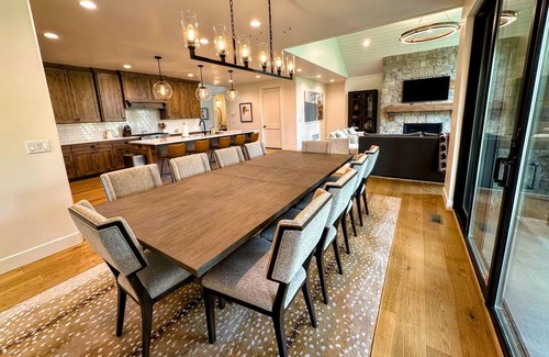 Driggs House | Mountain Modern Cabin in Driggs — Hot Tub, A/C, Fire Pit, Chef's Kitchen