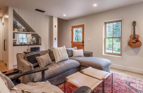 Tahoe City House | Mountain Modern Chalet
