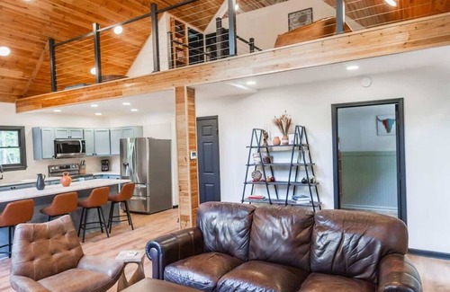 Mineral Bluff Cabin | Mountain Mojo Summary