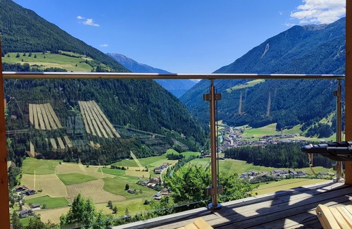 Valle Aurina Apartment | Mountain Panorama View Grosstahlhof APP. 60 sqm