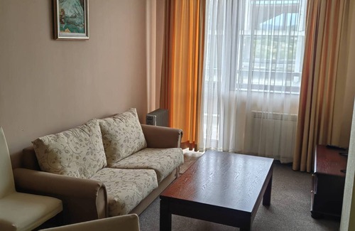 Shiligarnika Apartment | Mountain Paradise 2 - Cosy Mountain View Apartment - 200mbps Wifi