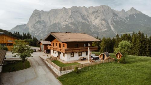 Werfen Ski Chalet | Mountain Residence Riesgut - Sound of Music