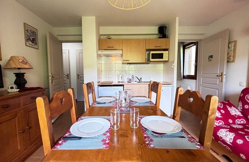 Flumet Apartment | Mountain Retreat: Pool, Ski-In/Ski-Out Access, Near Village
