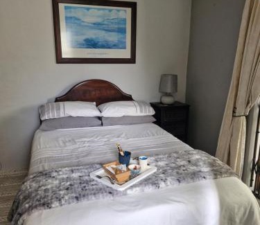 Eikenbosch Apartment | Mountain Rose Cottage