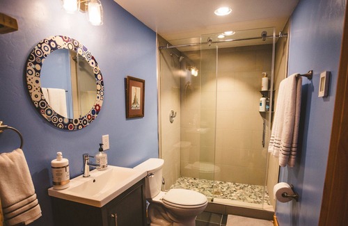 Bozeman House | MOUNTAIN ROUNDHOUSE - 16 MILES FROM MAIN STREET BOZEMAN