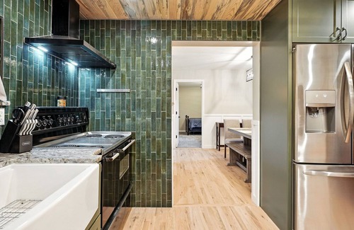 Larkspur House | Mountain Serenity Retreat - Larkspur Retreat