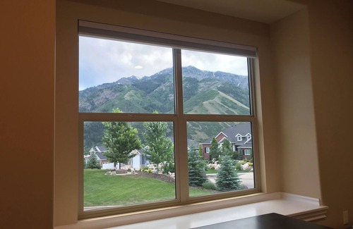 Mountain Green House | Mountain setting with magnificent views of Wasatch Peaks 30 min drive to SLC!