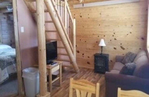 Rapid City Apartment | Mountain Shadows #5 Custom Built Log Cabins In the Black Hills Of South Dakota