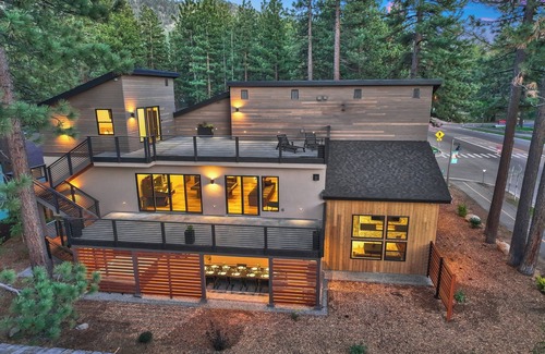 South Lake Tahoe House | Mountain Trail Lodge at Ski Run