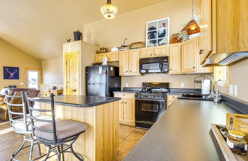 Como House | Mountain & Valley Views: Fairplay Family Home!