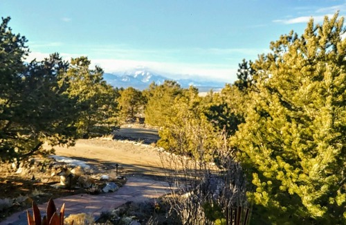 Salida House | Mountain Vibe Retreat Above Salida; MCS-Friendly - SLEEPS 6n