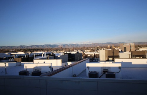 Baker Apartment | Mountain View Apartment Near Downtown Denver