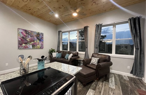 Jefferson City House | Mountain view, beautiful and serene! On more than 20 Acres!